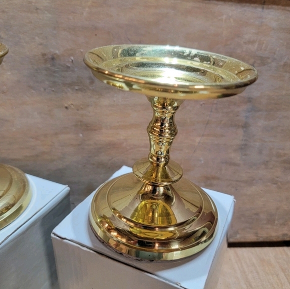 Partylite J3022 Falmouth Brass Weighted Pillar Candle Holders - Set of 2 (3.5") - Picture 3 of 6